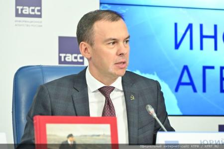Г.А. Зюганов: "Общество сплачивается на позитивных идеях и конструктивной программе"