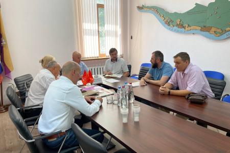 Репортаж о рабочей поездке Ю.П. Синельщикова в Республику Крым