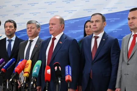 Г.А. Зюганов: «Мы поддержим всех, кто активно трудится, возрождая наше великое Отчество»