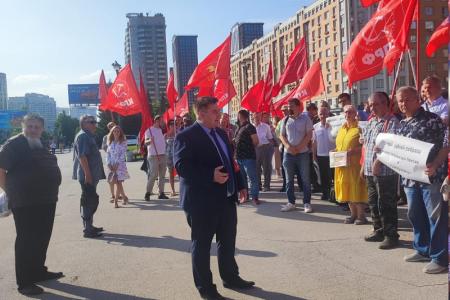 В Новосибирске «порвали» повышение пенсионного возраста