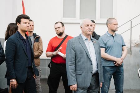 Леонид Зюганов и Денис Парфенов провели встречу в районе Северное Медведково