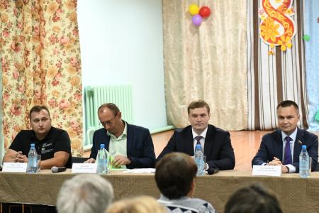 Депутат Госдумы Сергей Казанков высоко оценил работу правительства Хакасии под руководством Валентина Коновалова