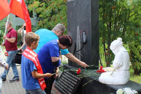 Воронежская область. Коммунисты всегда в авангарде