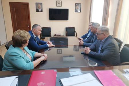 Московская область. Кандидат в губернаторы от КПРФ Александр Наумов встретился с руководителем Наро-Фоминского городского округа Романом Шамнэ