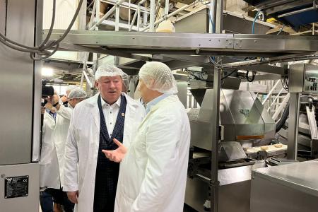 Заместитель Председателя ЦК КПРФ, Председатель Комитета Госдумы по аграрным вопросам В.И. Кашин посетил ЗАО «Щёлковохлеб»