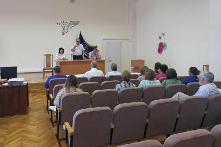 Заместитель Председателя Московской областной Думы, руководитель фракции КПРФ Александр Наумов посетил Ступинскую областную клиническую больницу