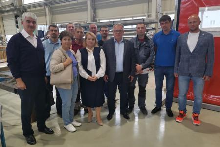 Кандидат на должность Губернатора Московской области от КПРФ Александр Наумов посетил предприятие «АНТЕС»