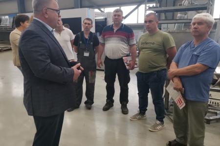 Кандидат на должность Губернатора Московской области от КПРФ Александр Наумов посетил предприятие «АНТЕС»