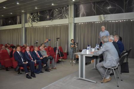 При участии КПРФ в Иркутске прошла конференция на тему: «Экономика России в геополитических и научно-технических реалиях»