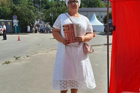 Ивановские коммунисты поздравили своих земляков с Днём города