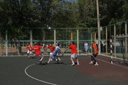 Команда Оренбургского областного отделения ЛКСМ РФ завоевала первое место в турнире по мини-футболу «Кубок Молодежи 2023»