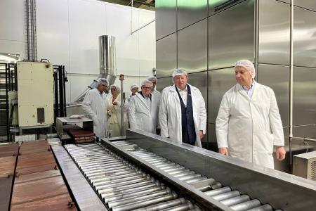 Заместитель Председателя ЦК КПРФ, Председатель Комитета Госдумы по аграрным вопросам В.И. Кашин посетил ЗАО «Щёлковохлеб»
