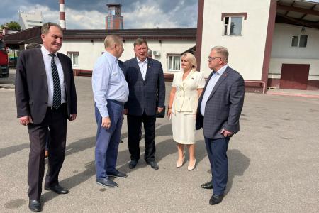 Заместитель Председателя ЦК КПРФ, Председатель Комитета Госдумы по аграрным вопросам В.И. Кашин посетил ЗАО «Щёлковохлеб»