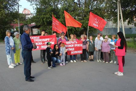 Калуга. Произошла трагедия, а вопрос безопасности дорожного движения не решается!
