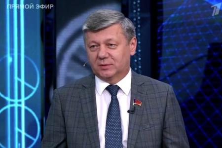 Дмитрий Новиков на Первом канале: “Те, кто возрождают фашизм, обязаны нести ответственность перед историей”