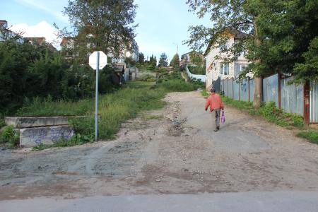 Калуга. Произошла трагедия, а вопрос безопасности дорожного движения не решается!