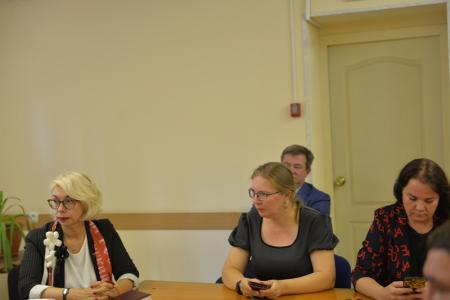 Нина Останина и новосибирские депутаты-коммунисты встретились с участниками боевых действий
