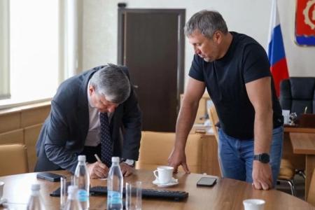 Дмитрий Новиков обсудил перспективы развития Дзержинска с его главой Иваном Носковым