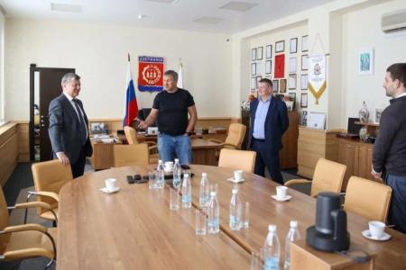 Дмитрий Новиков обсудил перспективы развития Дзержинска с его главой Иваном Носковым