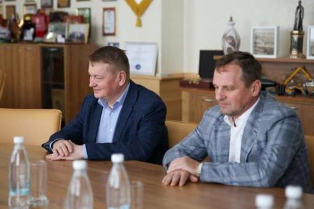 Дмитрий Новиков обсудил перспективы развития Дзержинска с его главой Иваном Носковым