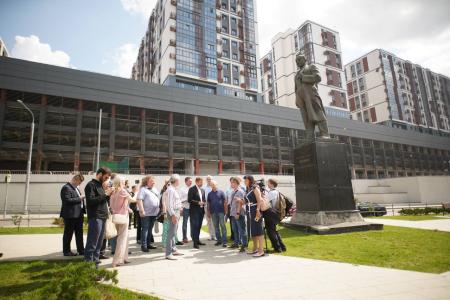 ЗИЛ: вернем москвичам будущее