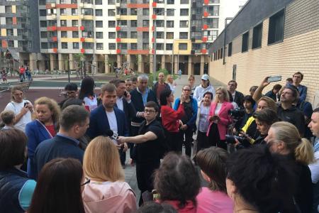 Москва. «Красная инспекция» в районе Измайлово