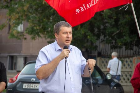"Нет грабительским тарифам!": Митинг протеста в Томске
