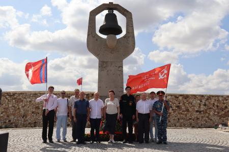 День Сталинградской скорби и Памяти