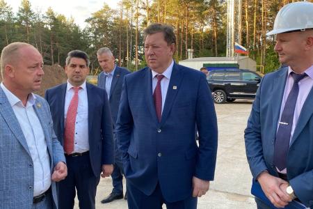 В.И. Кашин осмотрел ход строительства инфекционного корпуса Центральной городской клинической больницы Ульяновска