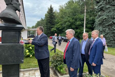 Состоялся рабочий визит заместителя Председателя ЦК КПРФ Владимира Кашина в городской округ Люберцы