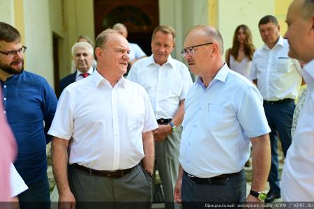 Г.А. Зюганов посетил музей-заповедник И.С. Тургенева "Спасское-Лутовиново" в Орловской области