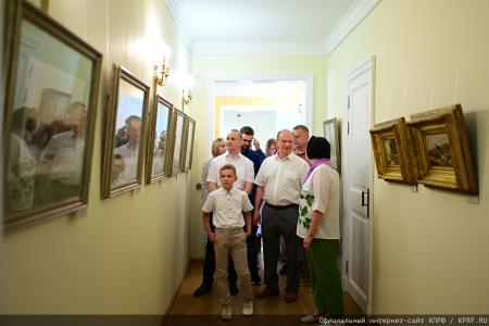 Г.А. Зюганов посетил музей-заповедник И.С. Тургенева "Спасское-Лутовиново" в Орловской области