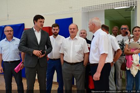 В городе Орле состоялся волейбольный турнир на призы Почетного гражданина города Г.А. Зюганова