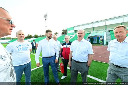 В городе Орле состоялся волейбольный турнир на призы Почетного гражданина города Г.А. Зюганова