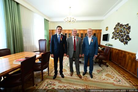 Продолжается рабочий визит Председателя ЦК КПРФ Г.А. Зюганова в город Орел. Второй день