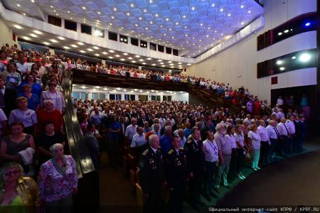Продолжается рабочий визит Председателя ЦК КПРФ Г.А. Зюганова в город Орел. Второй день