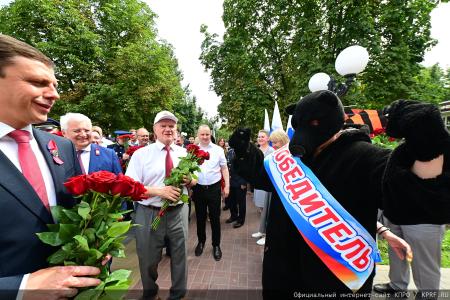 "Утраивать силы и побеждать!". Итоговый репортаж о рабочем визите Г.А. Зюганова в Орловскую область