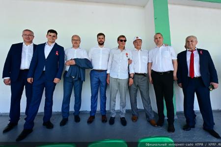 "Утраивать силы и побеждать!". Итоговый репортаж о рабочем визите Г.А. Зюганова в Орловскую область