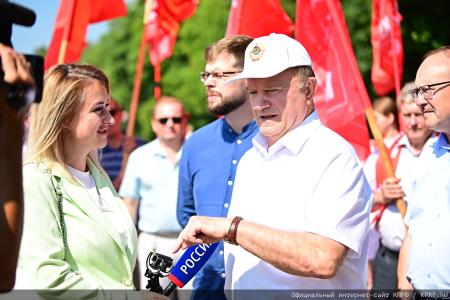 Г.А. Зюганов посетил музей-заповедник И.С. Тургенева "Спасское-Лутовиново" в Орловской области