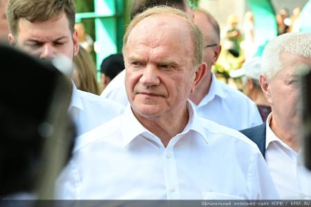 При участии Г.А. Зюганова в городе Орле состоялось открытие фестиваля цветов "Стрелка"