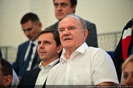 В городе Орле состоялся волейбольный турнир на призы Почетного гражданина города Г.А. Зюганова