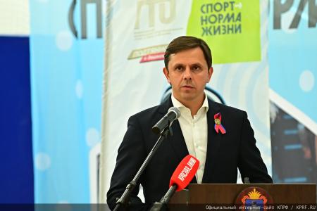 В городе Орле состоялся волейбольный турнир на призы Почетного гражданина города Г.А. Зюганова