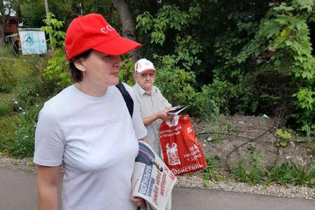 Партактив Ивановского обкома КПРФ провёл «красный десант» в Шуе