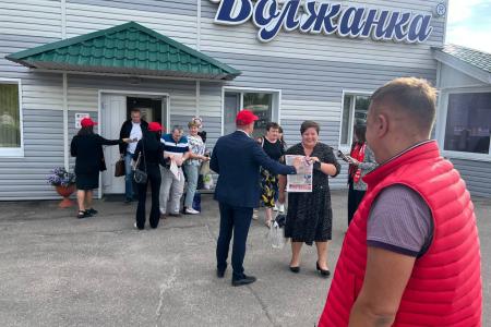 Ульяновская область. Сенатор РФ Айрат Гибатдинов проводит встречи с земляками
