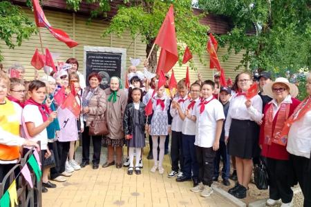 В Забайкалье коммунисты и пионеры Нерчинска приняли участие в праздновании 370-летия со дня основания города