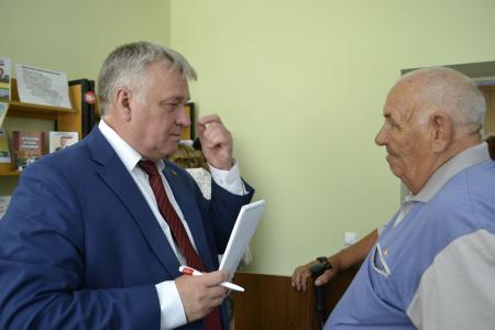 Знаем! Умеем! Сделаем! Кандидат на должность Губернатора Воронежской области от КПРФ Андрей Рогатнев продолжает встречаться с избирателями в районах области