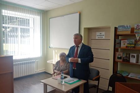 Знаем! Умеем! Сделаем! Кандидат на должность Губернатора Воронежской области от КПРФ Андрей Рогатнев продолжает встречаться с избирателями в районах области