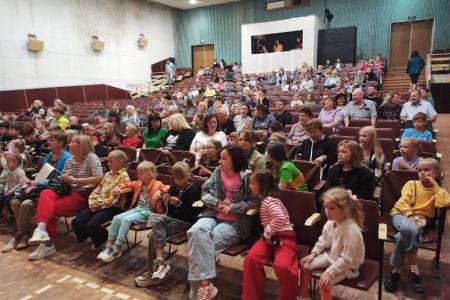 При поддержке нмжегородского отделения ВЖС-«Надежда России» в Володарском муниципальном округе прошли праздничные мероприятия ко Дню знаний
