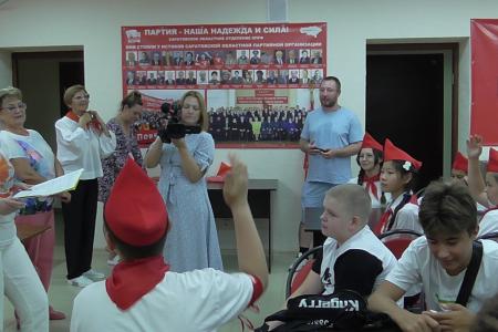 В Саратове состоялся пионерский слёт