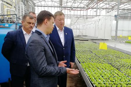 В.И. Кашин посетил сельхозпредприятия Хакасии
